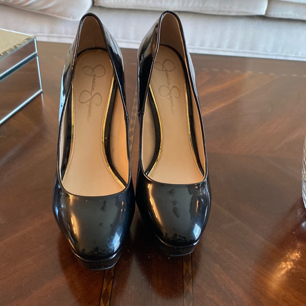 Jessica Simpson size 8.5 black patent platform stiletto